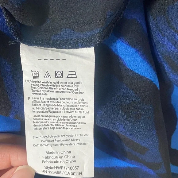 Blue and Black Patterned Blouse - Picture 11 of 13